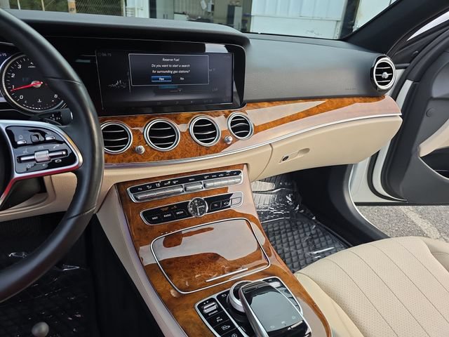 Used 2019 Mercedes-Benz E 300 image 21
