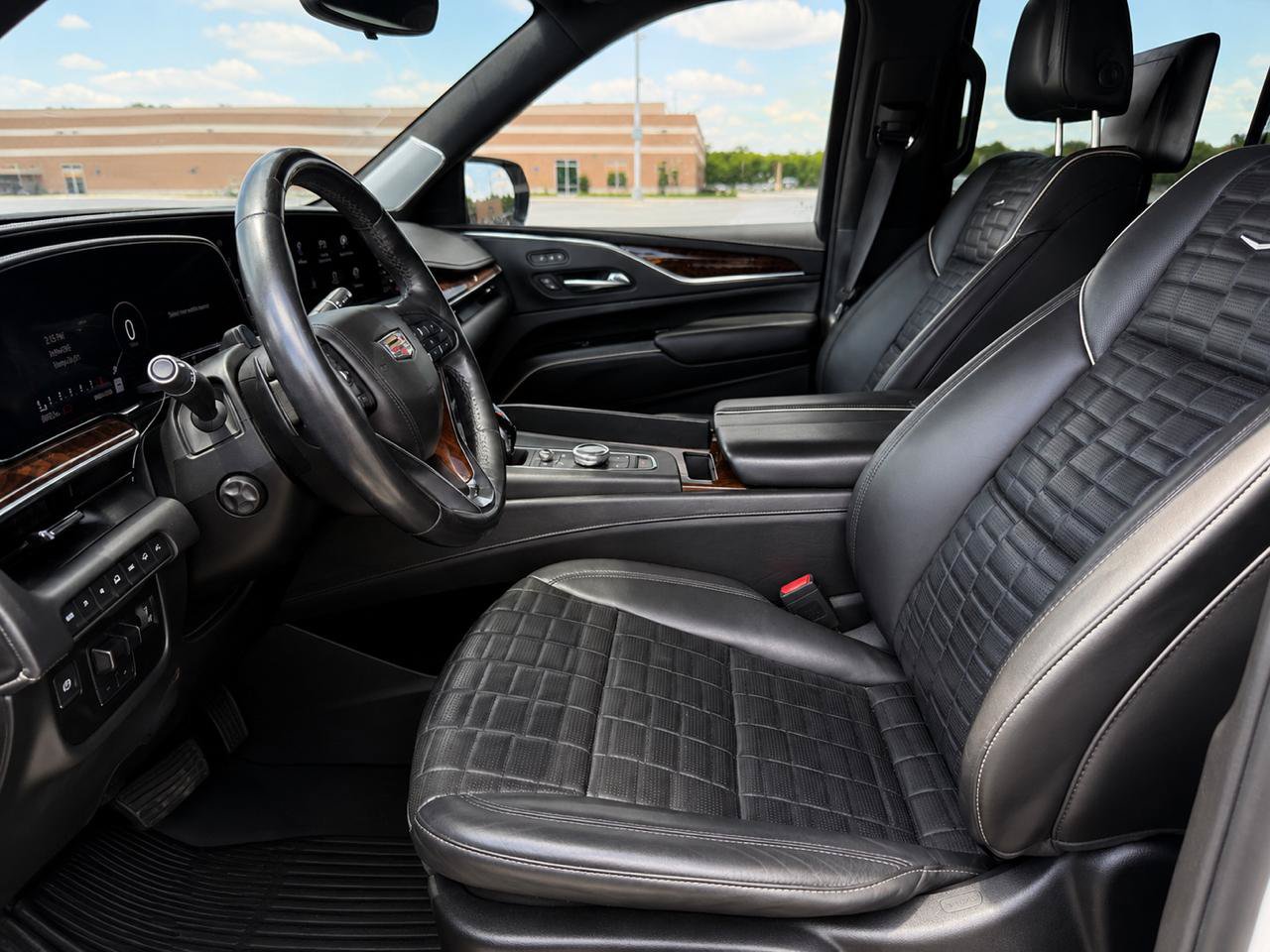 Used 2021 Cadillac Escalade Sport Platinum AWD/4WD image 10