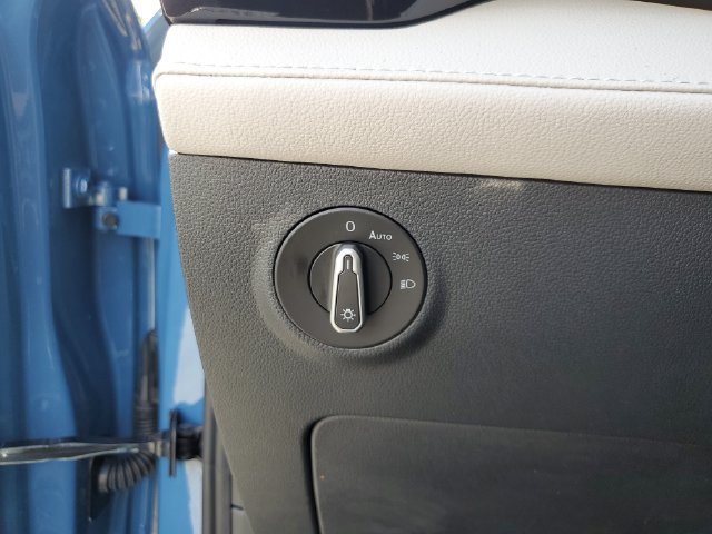 New 2027 Volkswagen Taos S FWD image 33