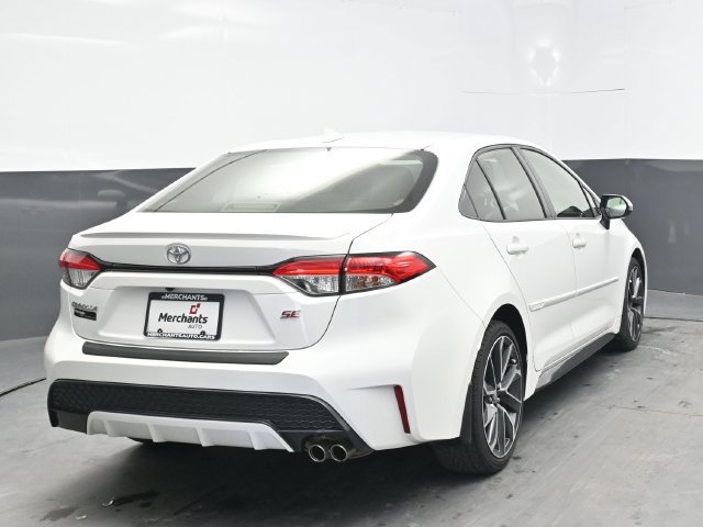 Used 2021 Toyota Corolla SE w/ Carpet Mat Package (TMS) FWD image 7