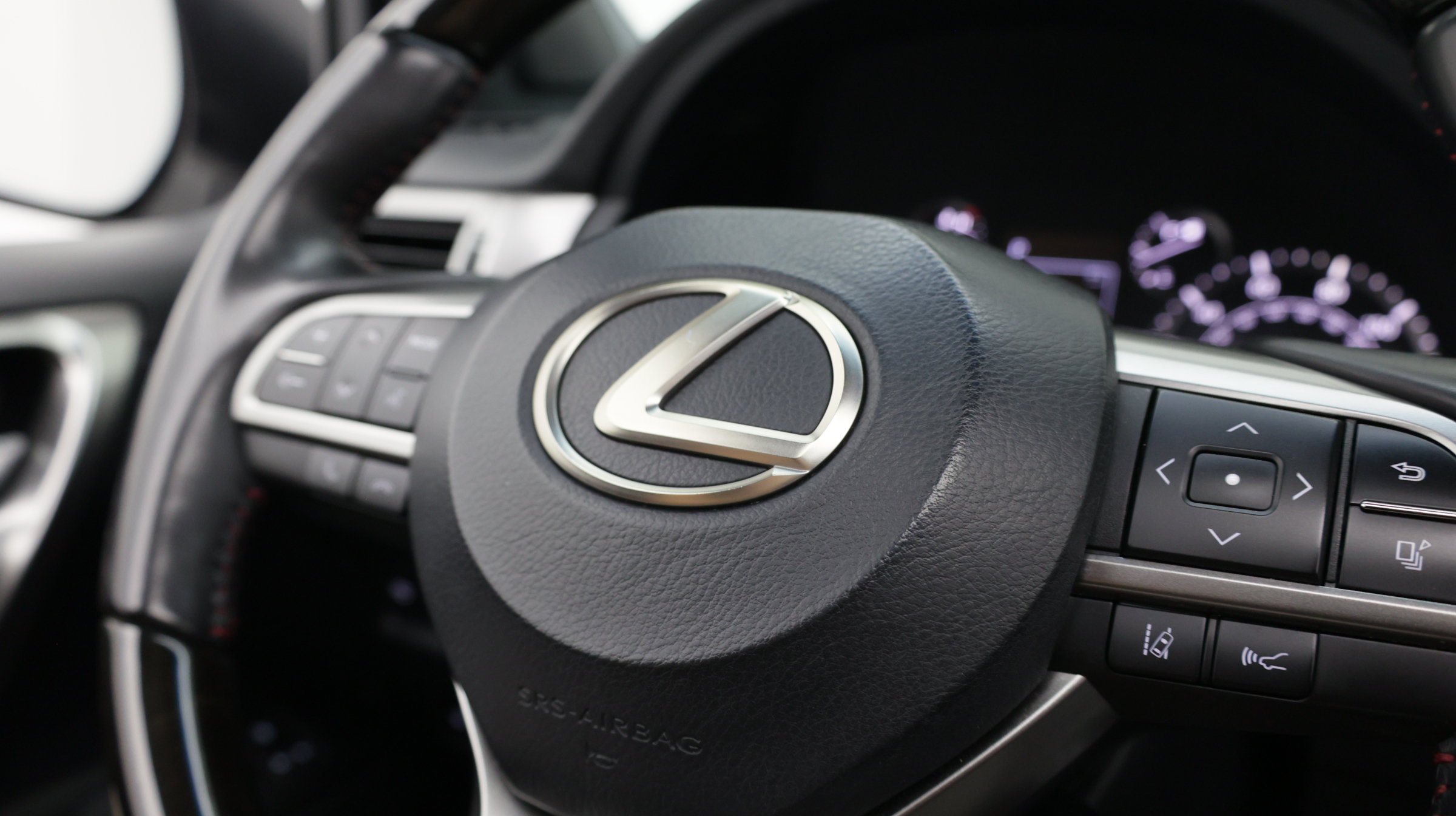 Used 2022 Lexus GX 460 Premium w/ Accessory Package AWD/4WD image 33