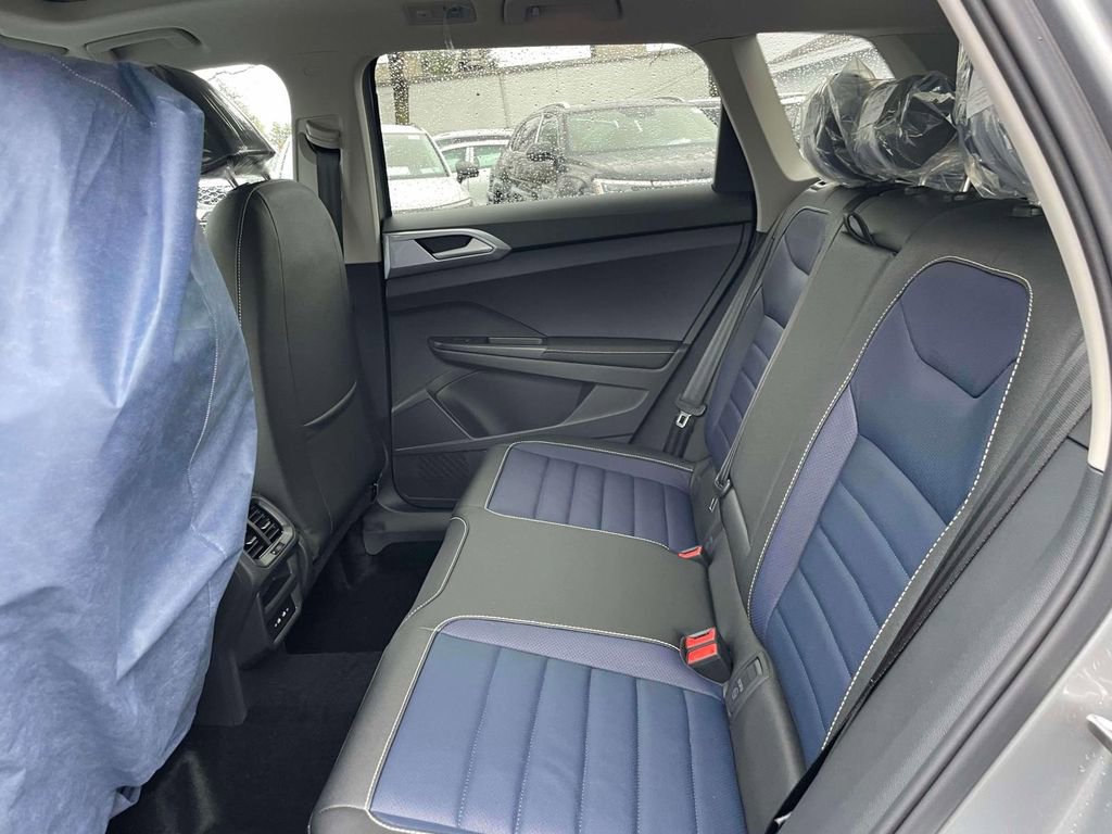 New 2026 Volkswagen Taos SEL AWD/4WD image 12