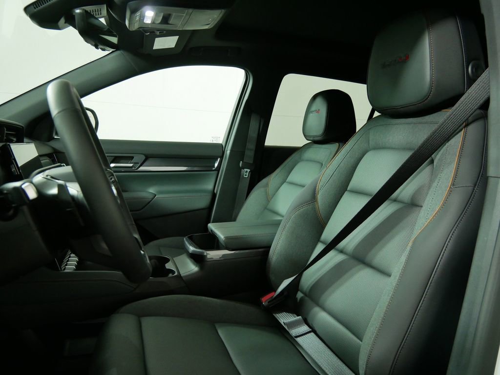 New 2026 GMC Terrain AT4 w/ Convenience Package III image 13