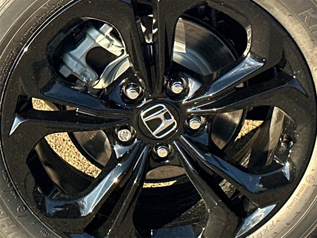 New 2025 Honda Accord SE image 5