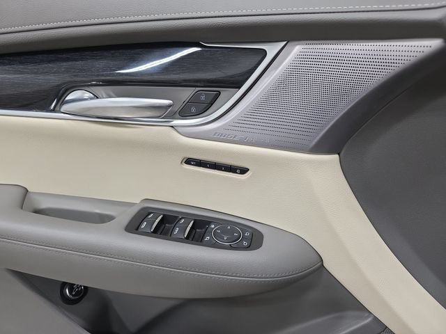 Used 2023 Cadillac XT6 Premium Luxury w/ Technology Package AWD/4WD image 25