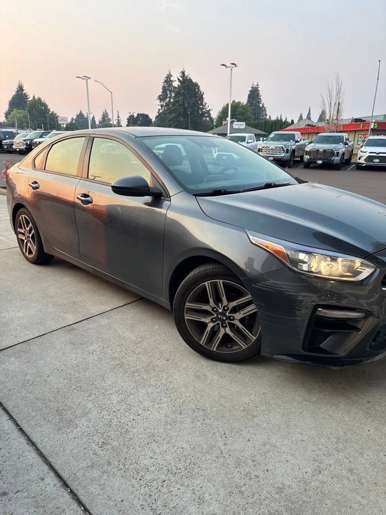 Used 2019 Kia Forte S FWD image 2