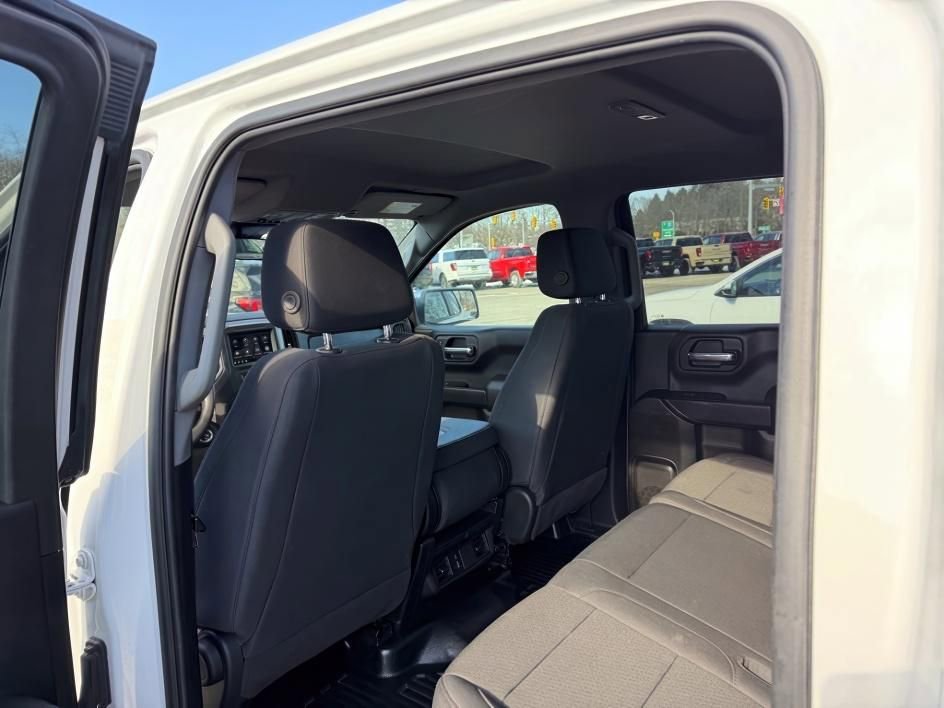 Used 2024 GMC Sierra 1500 Pro w/ Pro Value Package image 16