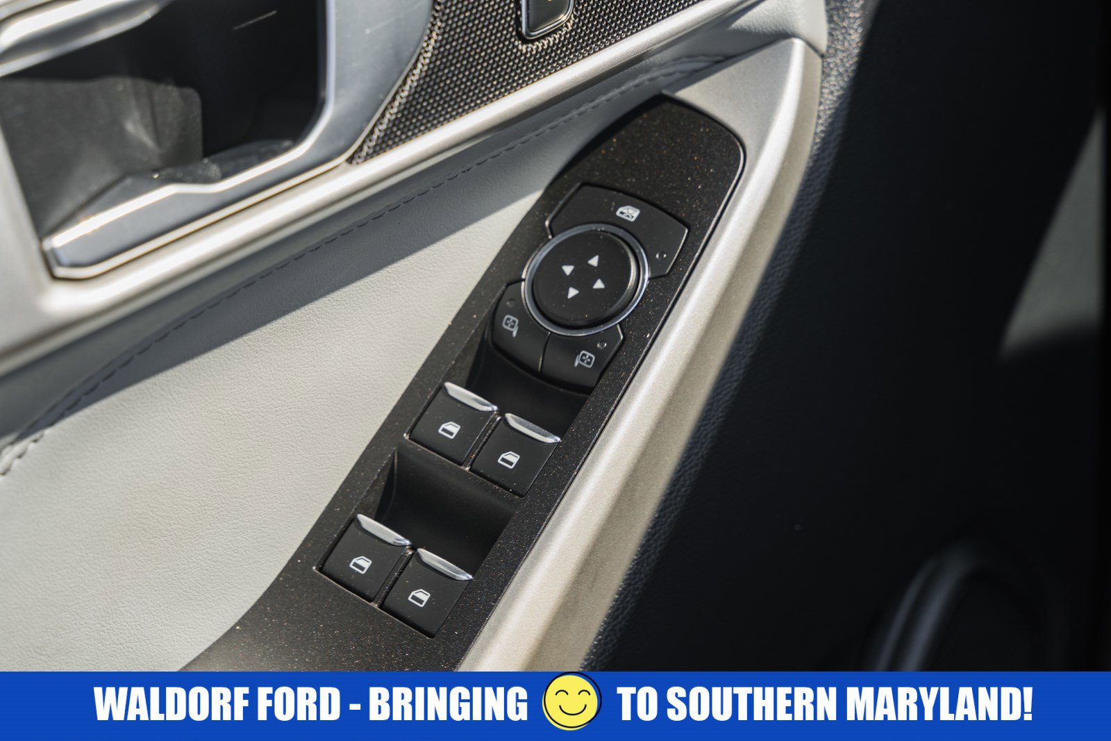 Used 2022 Ford Explorer XLT w/ Equipment Group 202A image 57