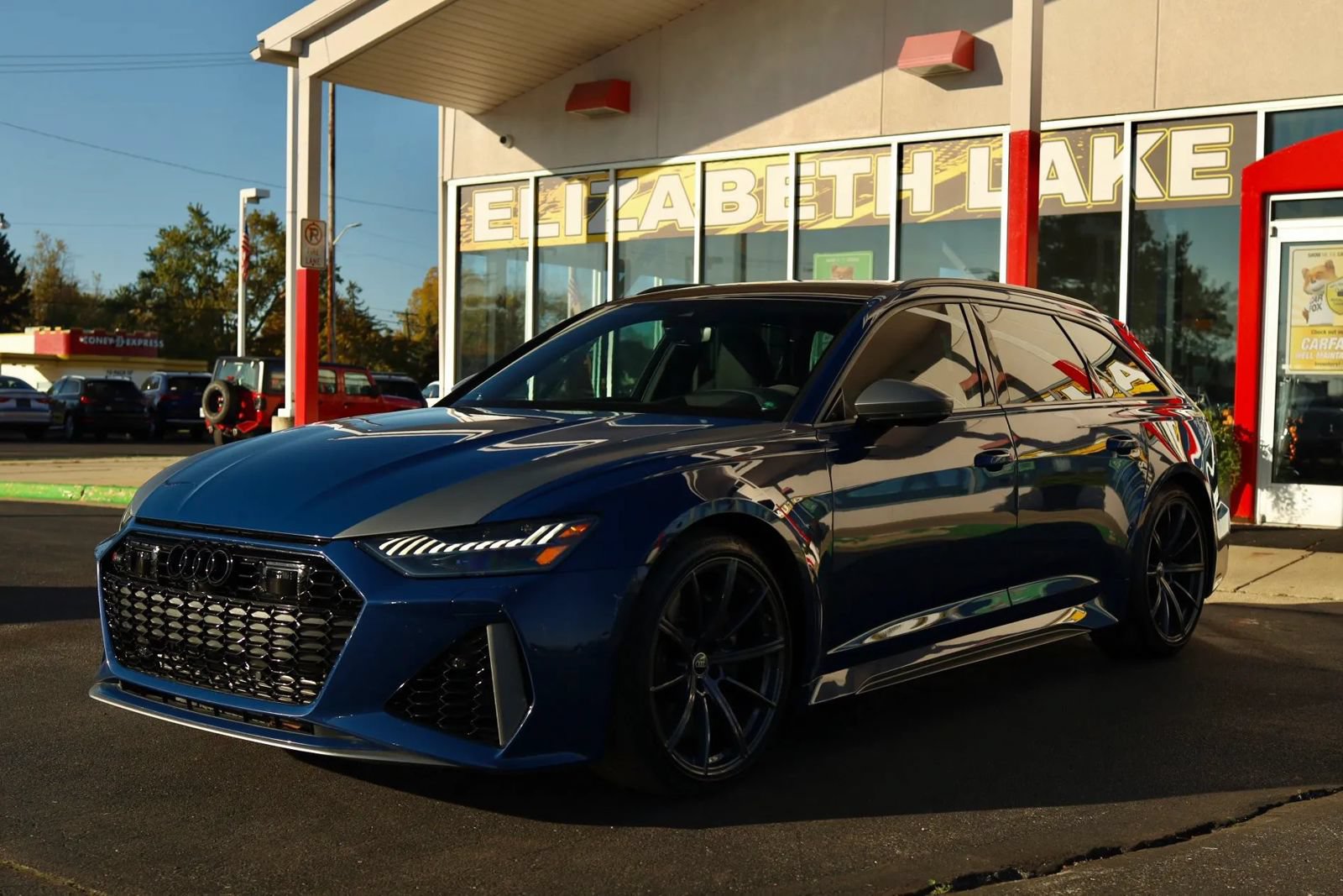 Used 2024 Audi RS 6 performance w/ Blue RS Design Package Plus AWD/4WD image 3