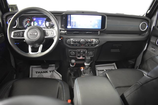 Used 2024 Jeep Wrangler High Altitude AWD/4WD image 29
