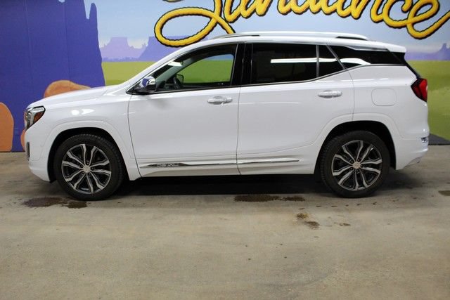 Certified 2020 GMC Terrain Denali w/ Denali Premium Package FWD image 7