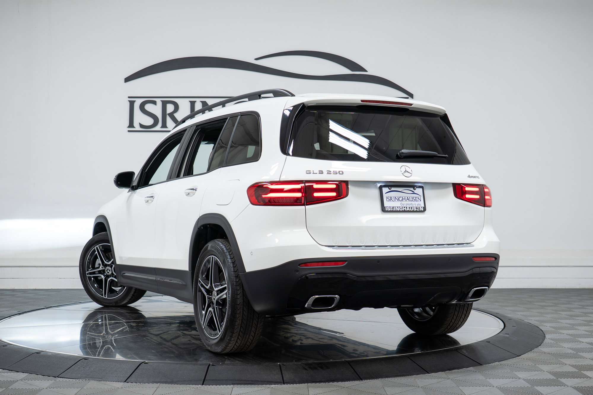 New 2026 Mercedes-Benz GLB 250 4MATIC image 28