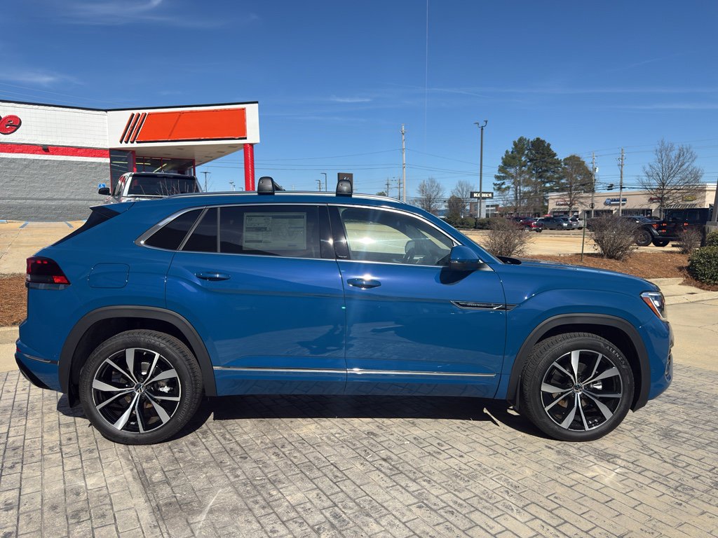 New 2026 Volkswagen Atlas Cross Sport SEL Premium R-Line AWD/4WD image 4