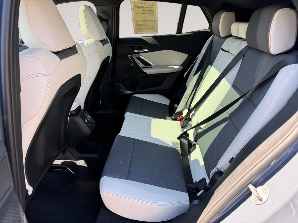 Certified 2025 BMW X2 xDrive28i image 13