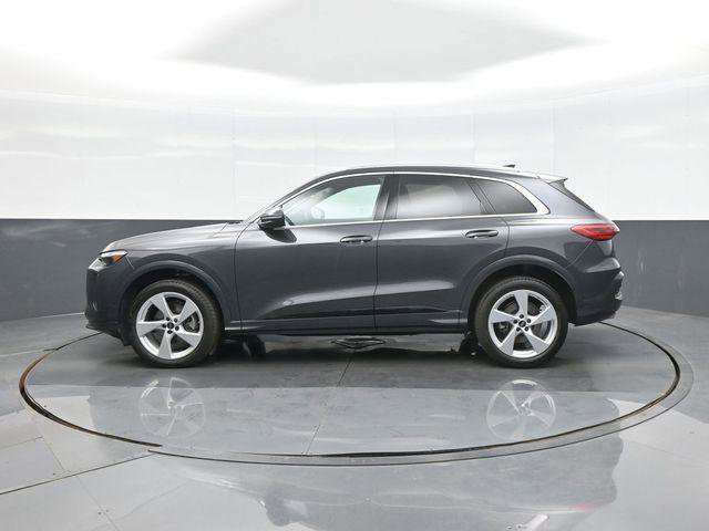 Certified 2025 Audi Q5 Premium Plus w/ Premium Plus image 4