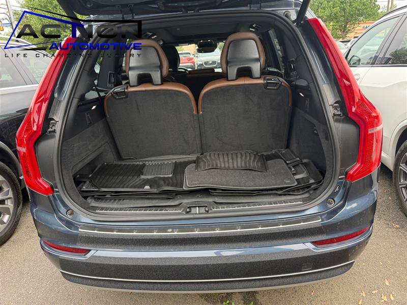 Used 2022 Volvo XC90 T6 Momentum w/ Advanced Package AWD/4WD image 19