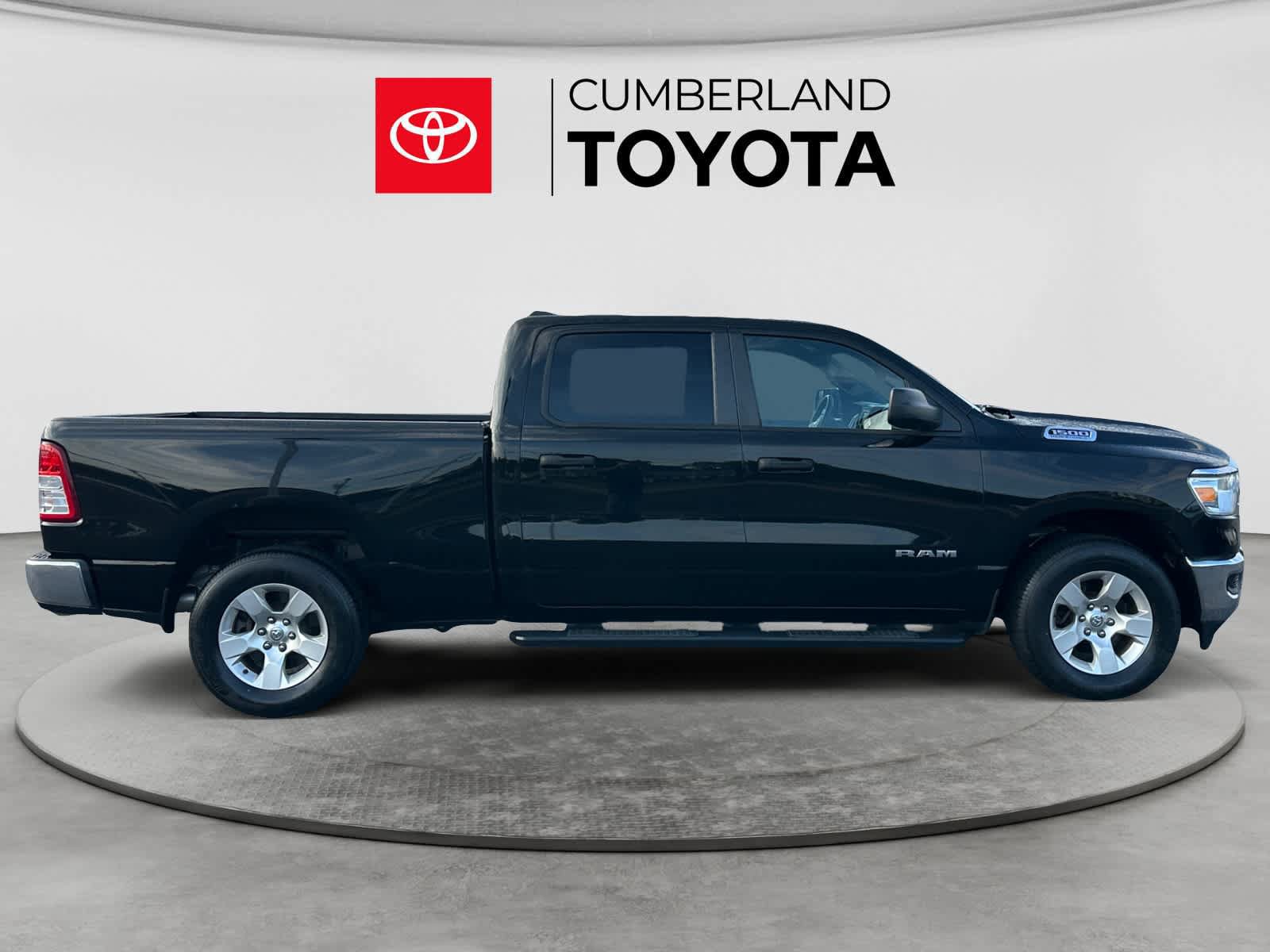 Used 2023 RAM 1500 Big Horn AWD/4WD image 6