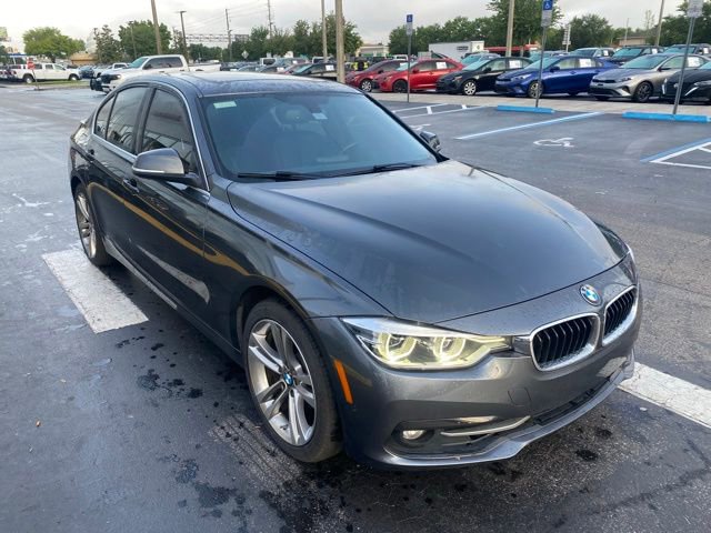 Used 2018 BMW 330i Sedan image 2