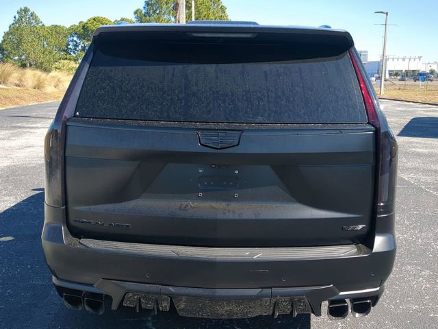 Used 2024 Cadillac Escalade V w/ LPO, ONYX Package image 6