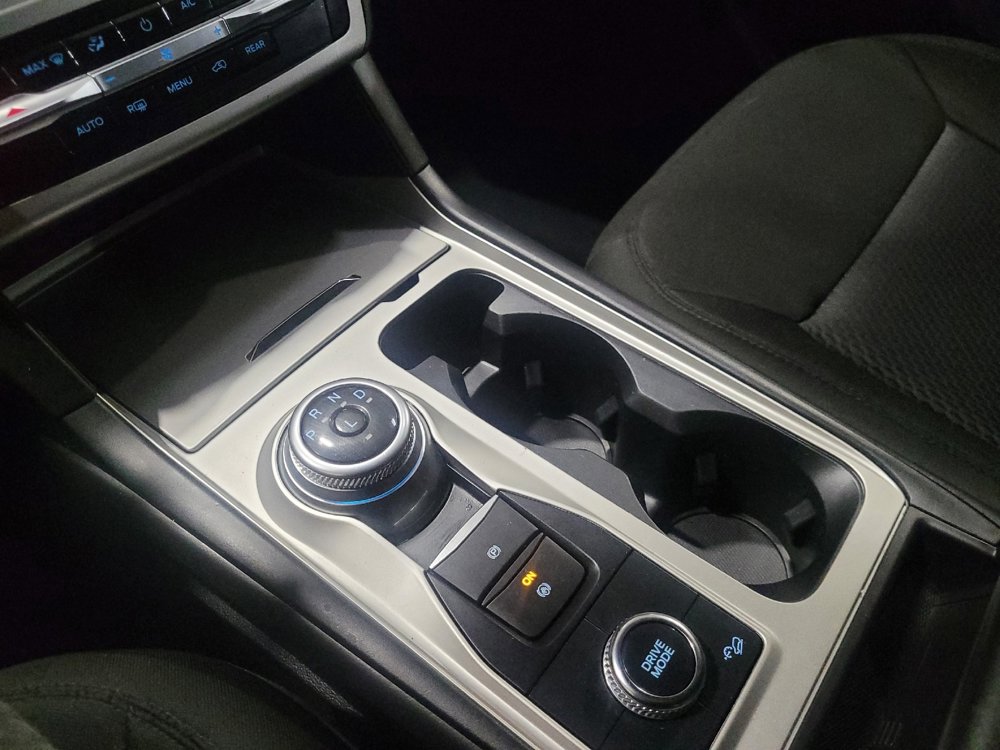 Used 2022 Ford Explorer XLT image 26