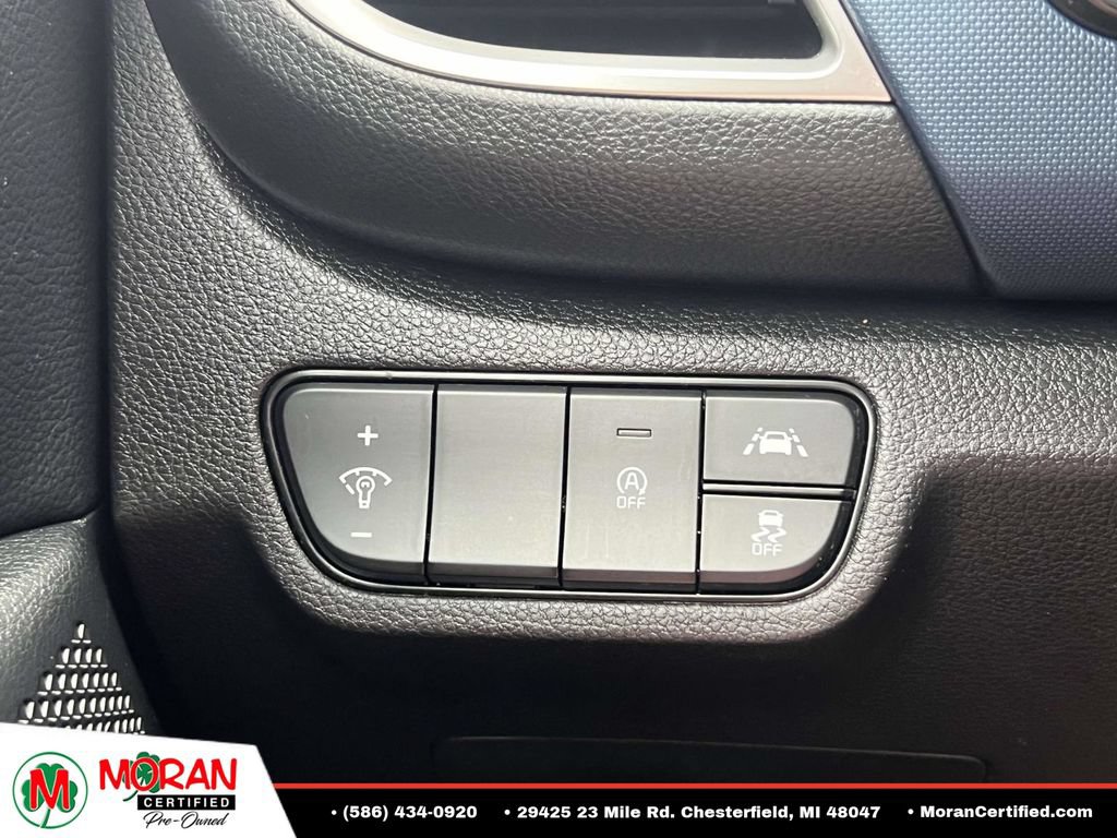 Used 2023 Kia Seltos S w/ Navigation Package AWD/4WD image 26