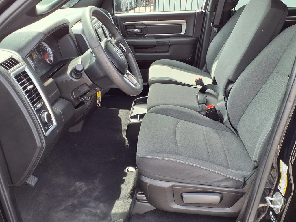 Used 2024 RAM 1500 Warlock AWD/4WD image 19