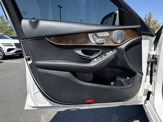 Used 2017 Mercedes-Benz C 300 4MATIC Sedan image 10