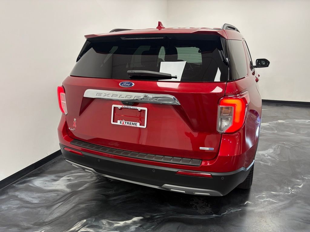 Used 2020 Ford Explorer XLT w/ Equipment Group 202A image 7
