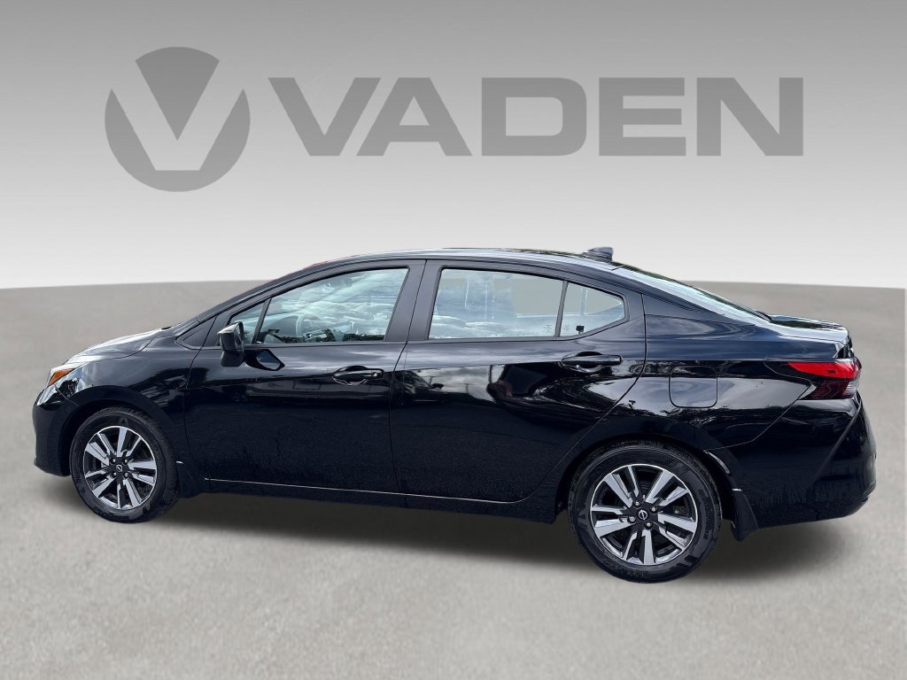 Used 2025 Nissan Versa SV w/ Trunk Package FWD image 17