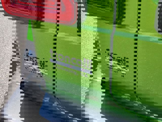 Used 2025 Jeep Wrangler Rubicon image 8