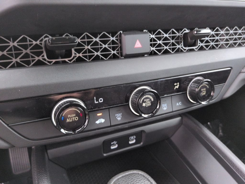 Used 2025 Honda Accord LX image 16