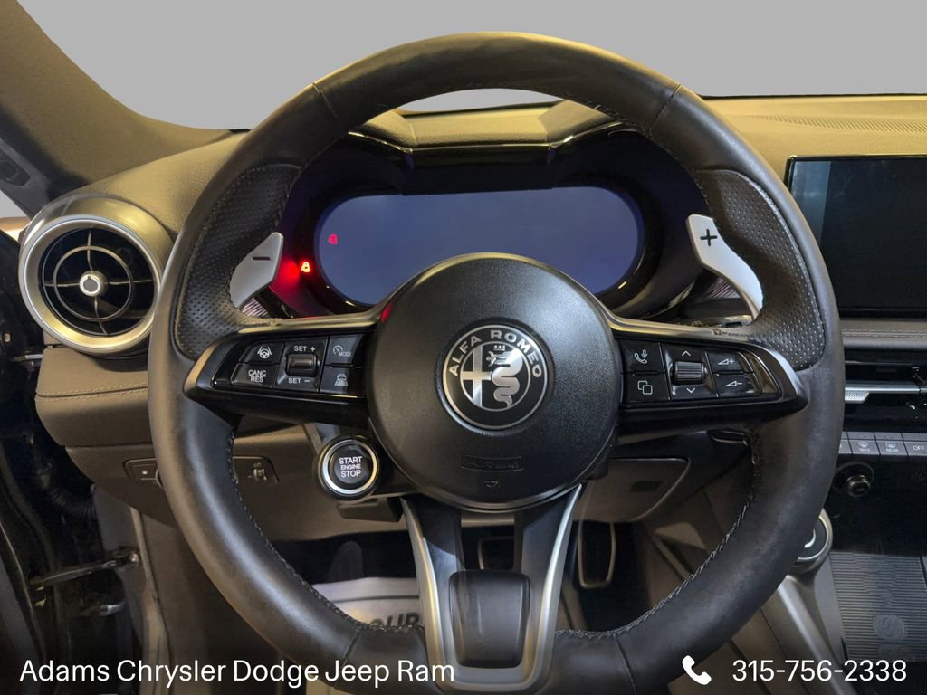 Used 2024 Alfa Romeo Tonale Veloce image 14