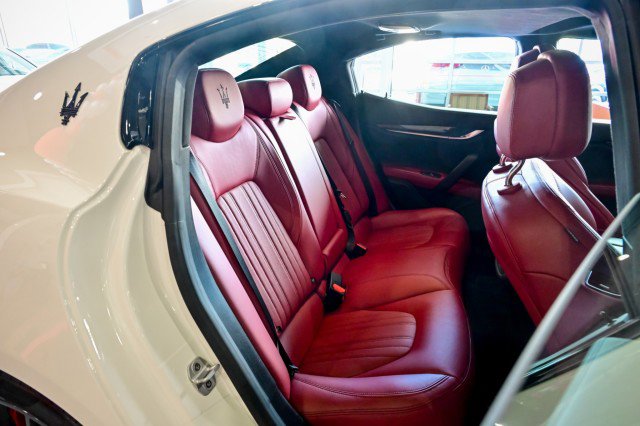 Used 2022 Maserati Ghibli Modena Q4 image 24
