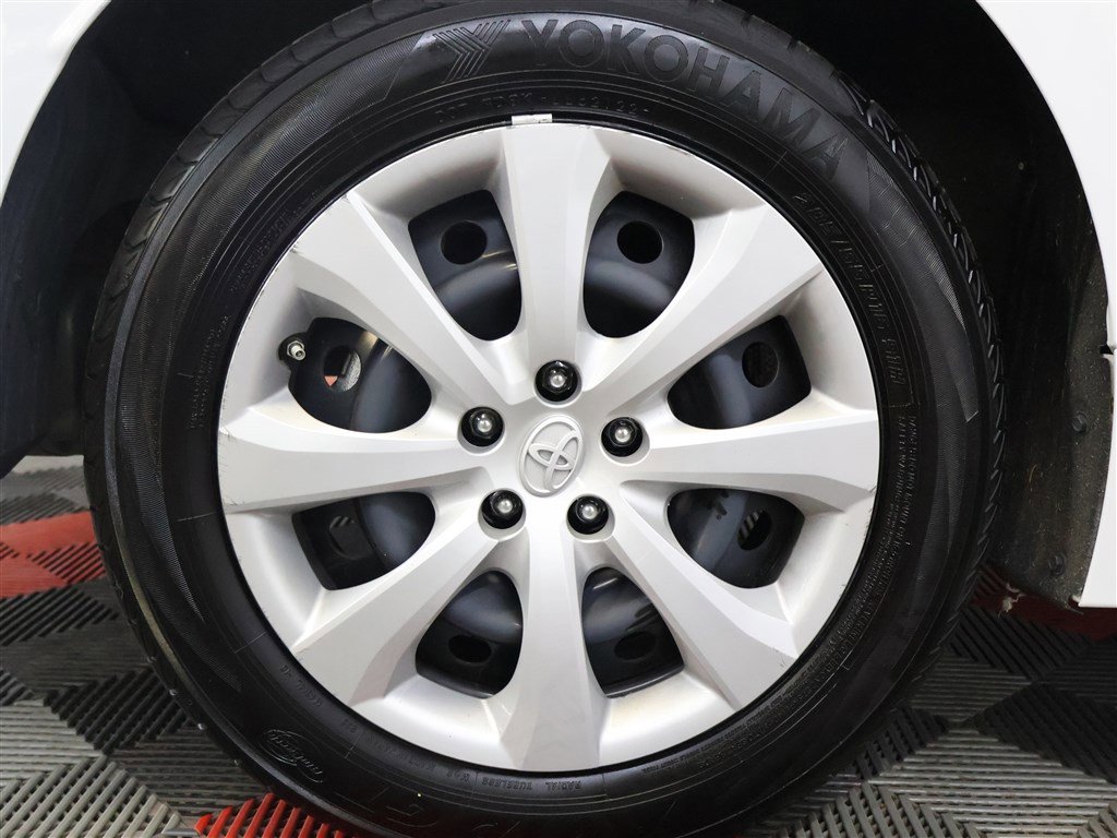 Used 2024 Toyota Corolla LE image 22