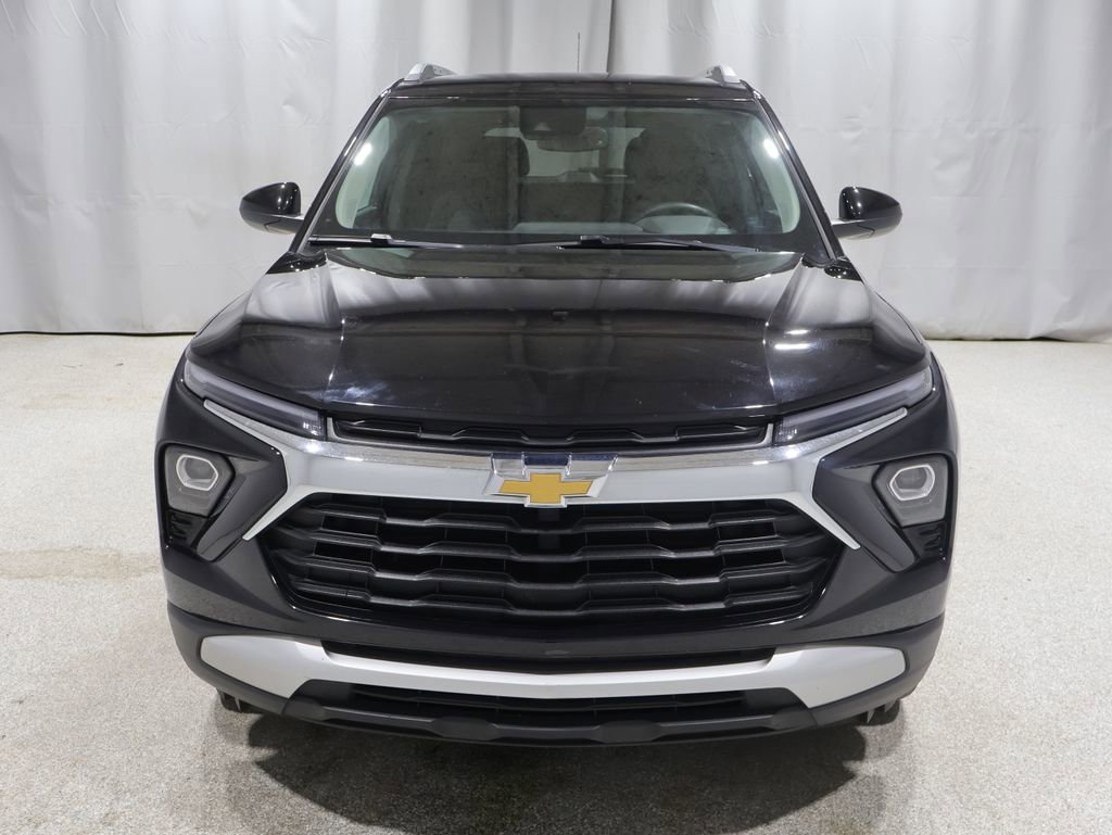 Used 2024 Chevrolet TrailBlazer LT w/ Convenience Package AWD/4WD image 8