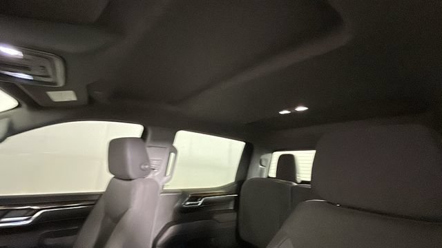 Used 2023 GMC Sierra 1500 Elevation w/ Preferred Package AWD/4WD image 12