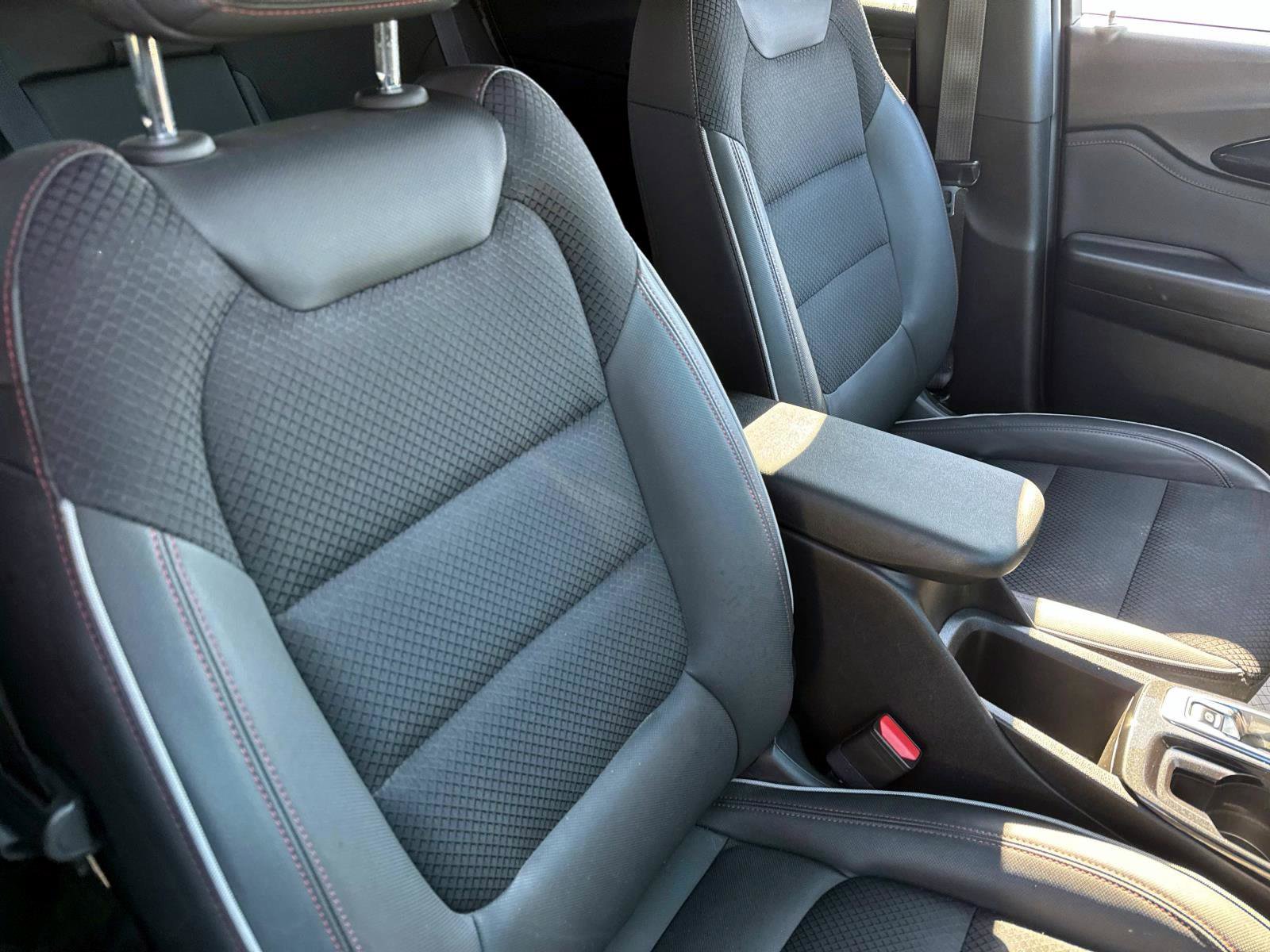 Certified 2023 Chevrolet TrailBlazer RS w/ Sun and Liftgate Package image 6