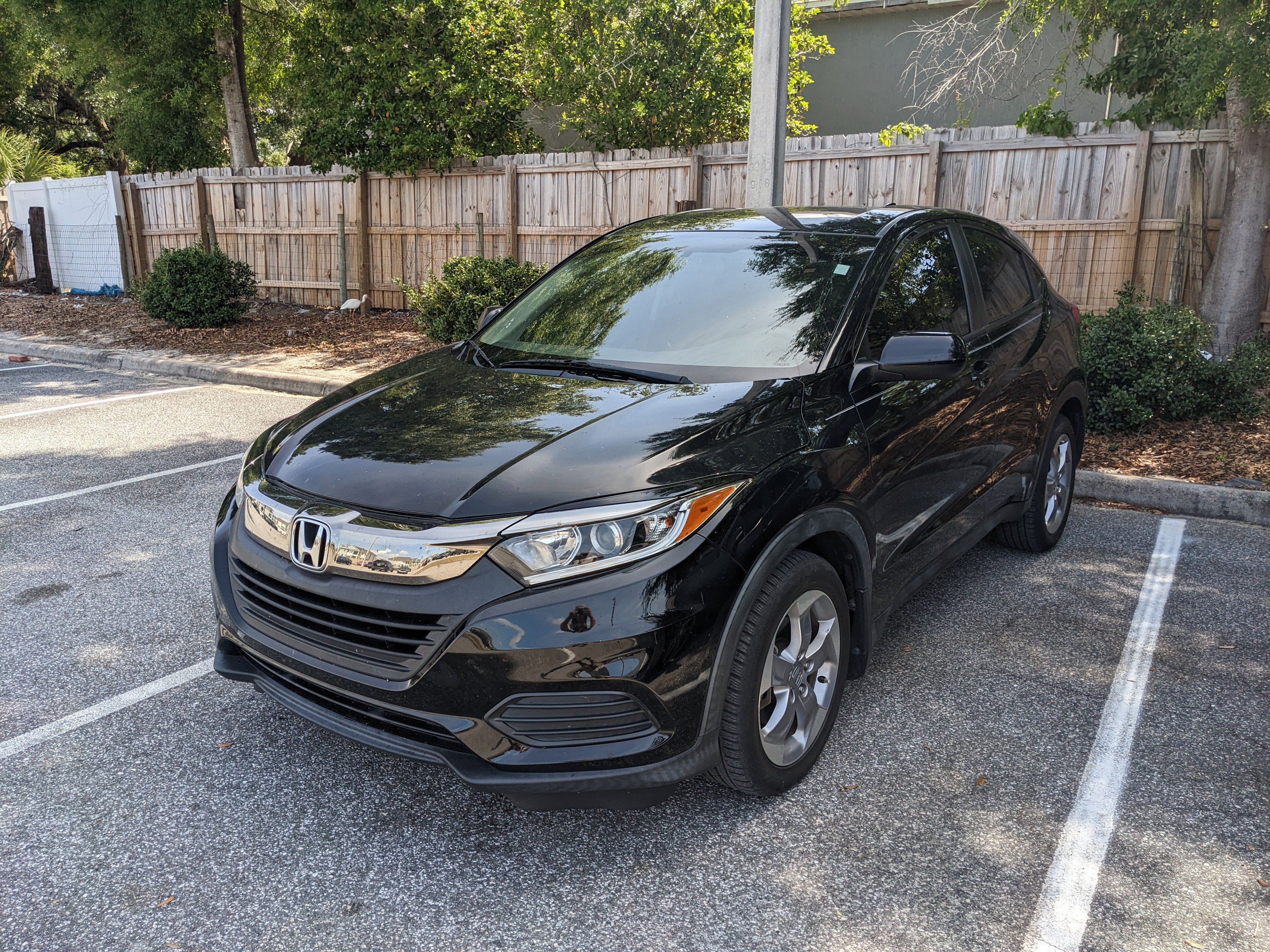 Used 2019 Honda HR-V LX image 1