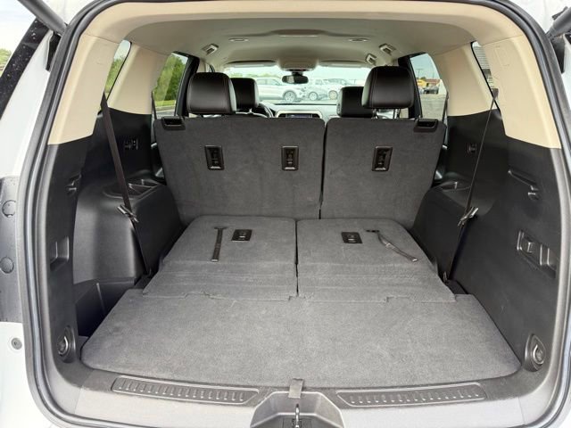 Used 2023 GMC Acadia Denali image 6