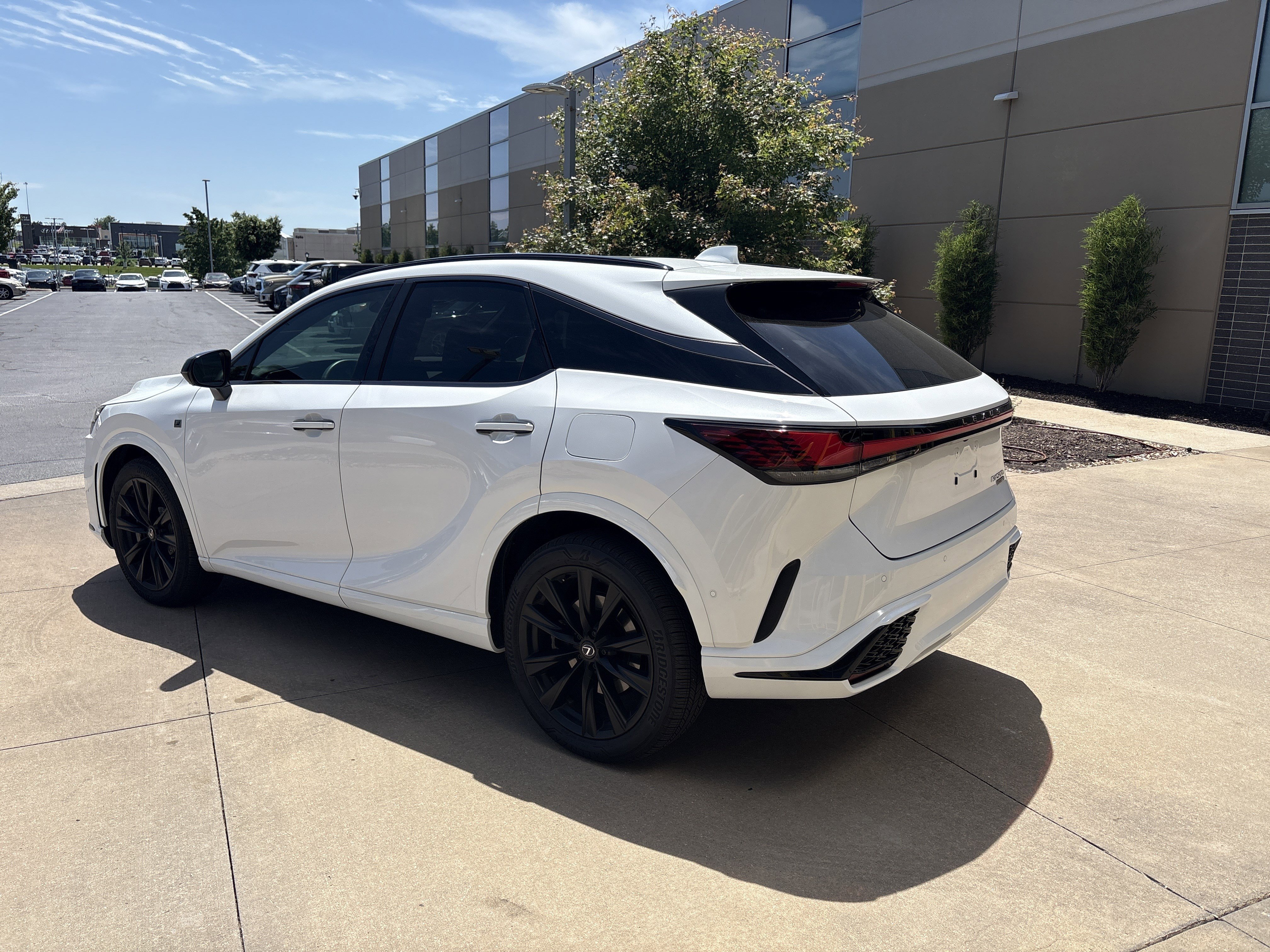 Used 2024 Lexus RX 500h F Sport w/ Convenience Package AWD/4WD image 8
