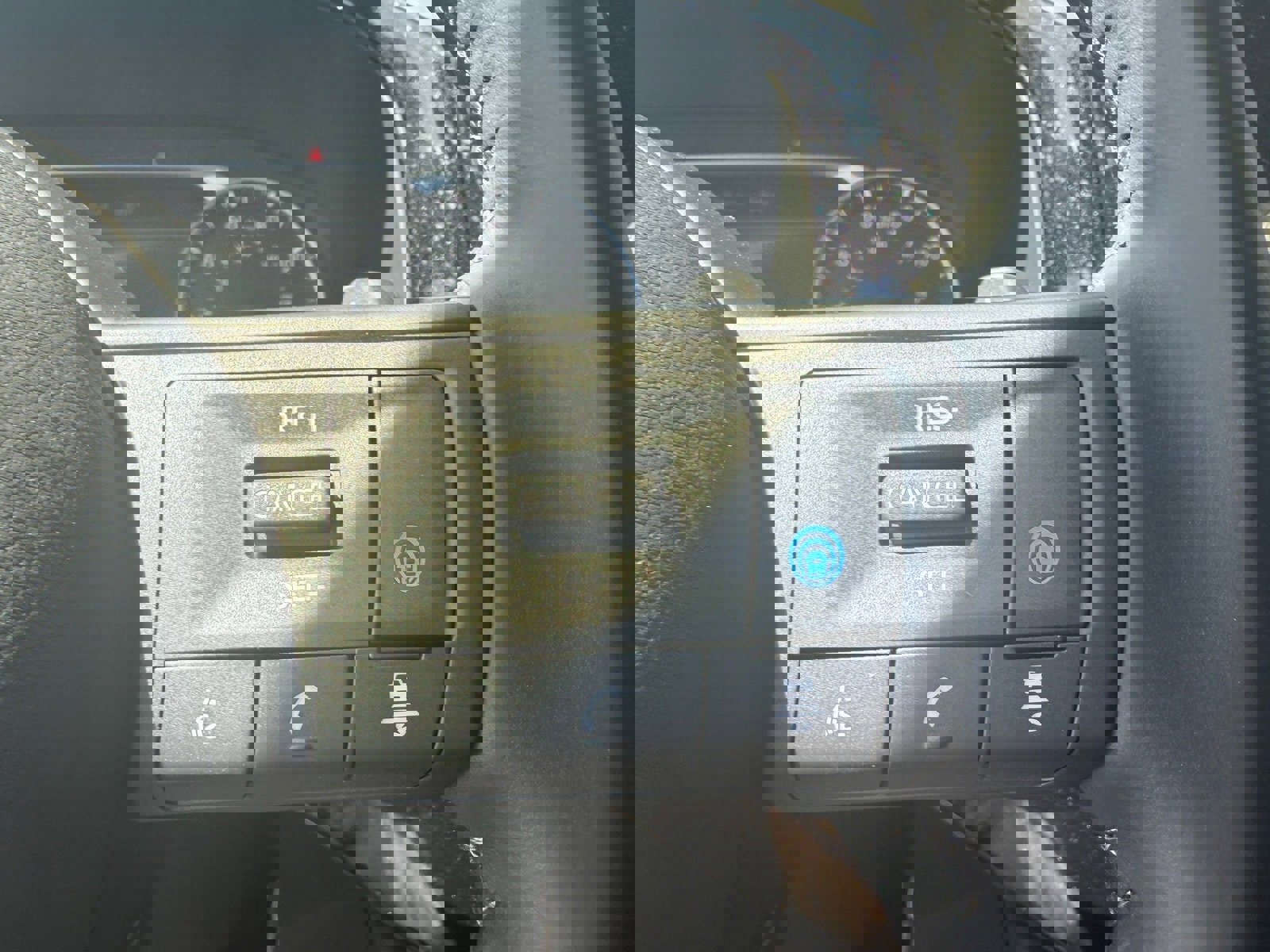 New 2025 Nissan Pathfinder SV w/ Cargo Package image 25