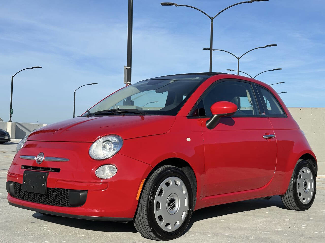 Used 2015 FIAT 500 Pop image 1