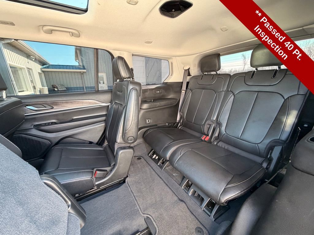 Used 2023 Jeep Grand Cherokee L Limited image 18
