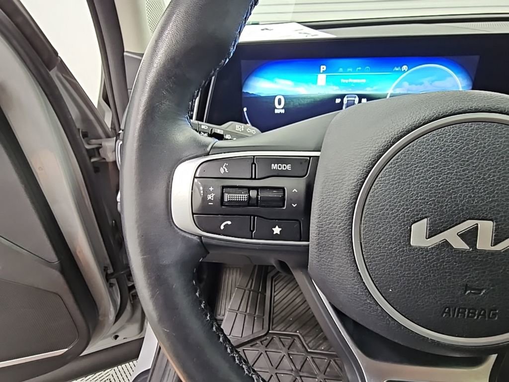 Used 2023 Kia Sportage SX image 29