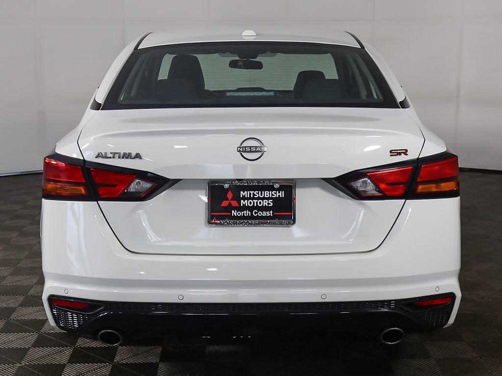 Used 2024 Nissan Altima 2.5 SR image 9
