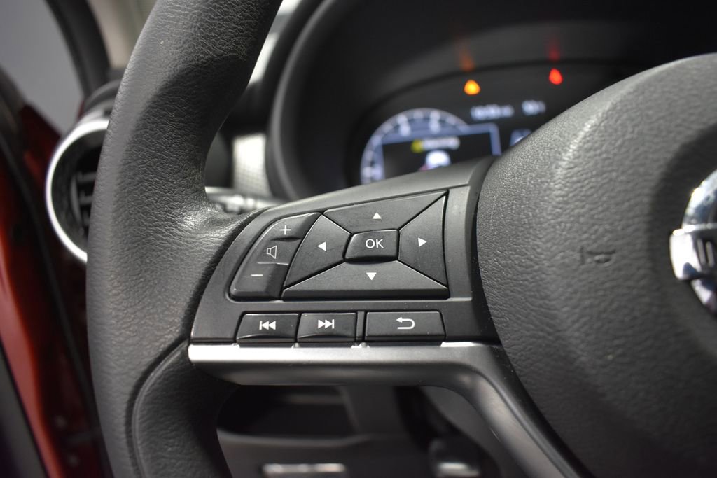 Used 2021 Nissan Kicks SV image 23