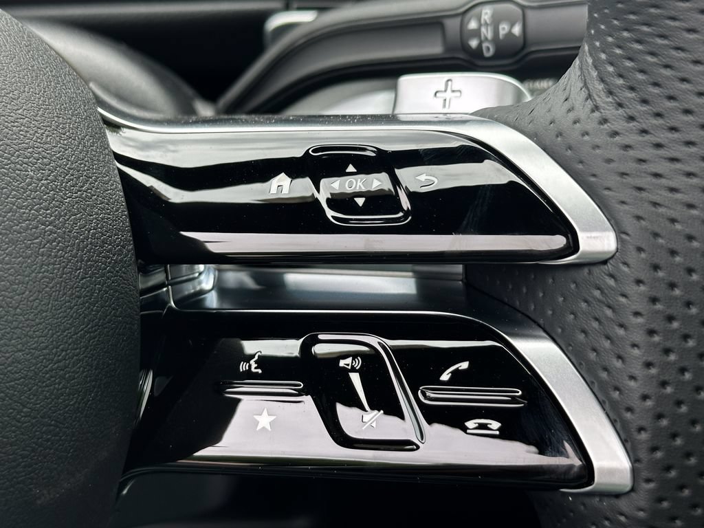 New 2026 Mercedes-Benz GLB 250 image 29