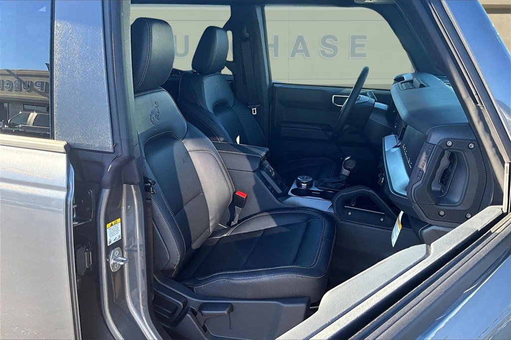 New 2025 Ford Bronco Big Bend w/ Black Diamond Package image 11