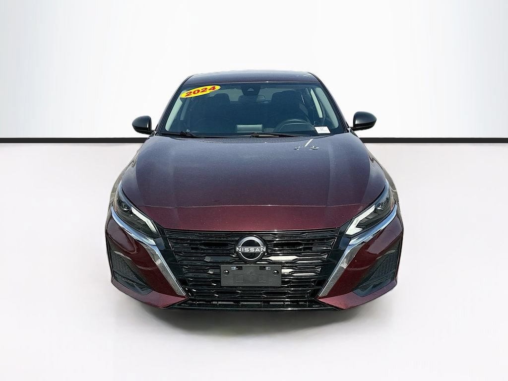 Certified 2024 Nissan Altima 2.5 SV FWD image 4