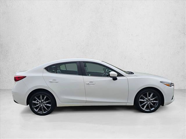 Used 2018 MAZDA MAZDA3 Touring FWD image 4